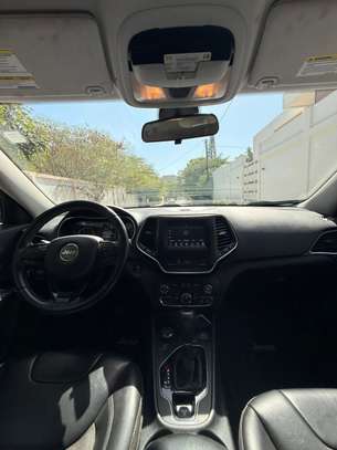 location jeep cherokee 2020 image 2