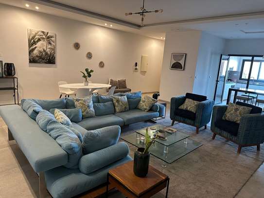 Appartement meublé F4  à louer aux Almadies image 1