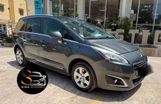 LOCATION DE VOITURE PEUGEOT 5008 image 7