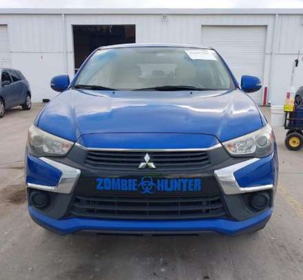Mitsubishi rvr image 1