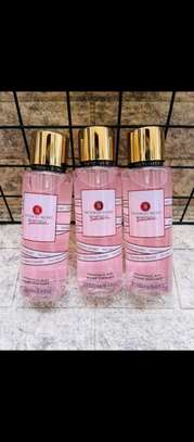 Brumes Victoria Secret (fragrance) image 2