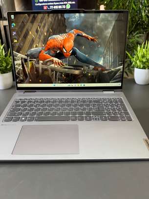 Lenovo yoga 7 /i5 -13th gen / 16 gb ram ddr5 image 8