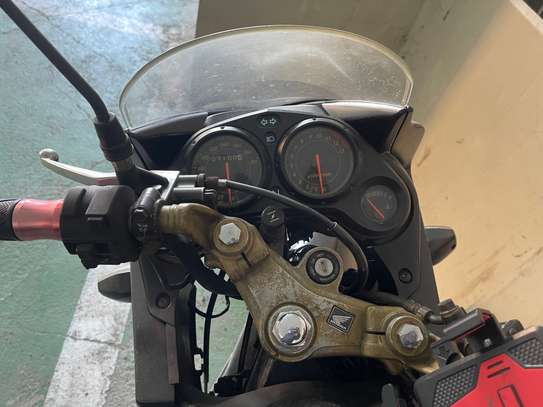 Honda CBR125 image 3