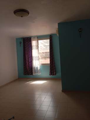 Studio à louer à Sacré Cœur 3 image 1