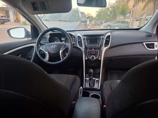 Elantra gt image 14