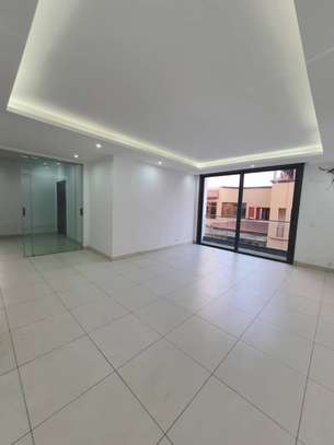 Appartement à louer au 1er étage - Cité Keur Gorgui image 5