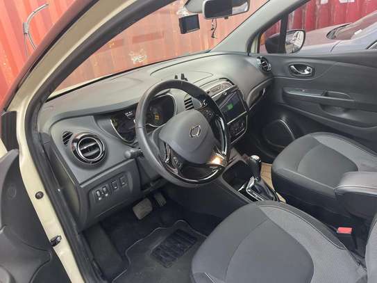 RENAULT QM3 CAPTURE  2016 image 5
