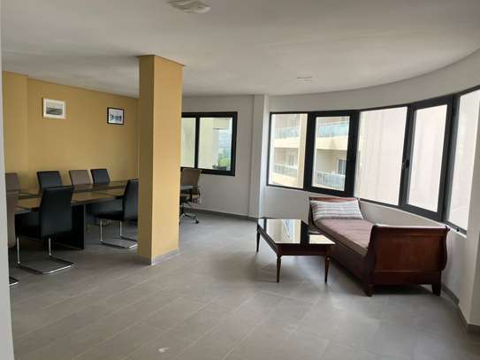 Salle de réunion a la Cite Keur Gorgui image 8