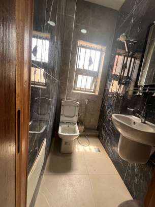Magnifique studio à louer image 3