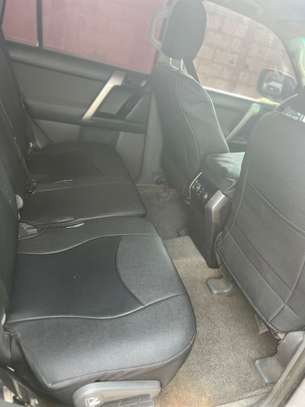 PRADO CLIMATISEE A VENDRE/ 2010 image 5