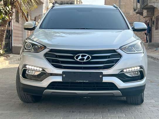 Hyundai Santafe image 9