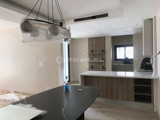 Immeuble neuf  R+2 à louer au Virage image 5