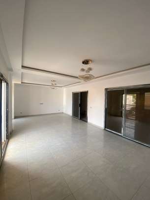 Un Appartement F4 à Ouakam image 2