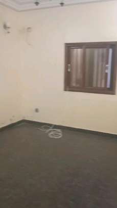 Appartement F3 à louer a Diakhaye - keur massar image 1