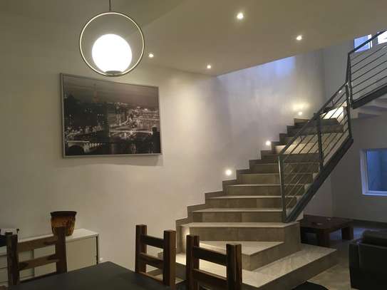 Villa meublée de haut standing avec piscine privée. image 13