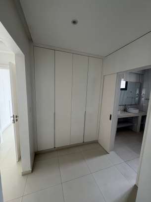 PENTHOUSE 400 m2 F5 POINT E image 13