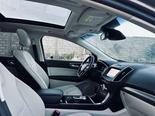 Ford Edge Titanium 2019 image 8