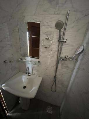 Appartement spacieux à Liberté 6 (cité aliou sow) image 10