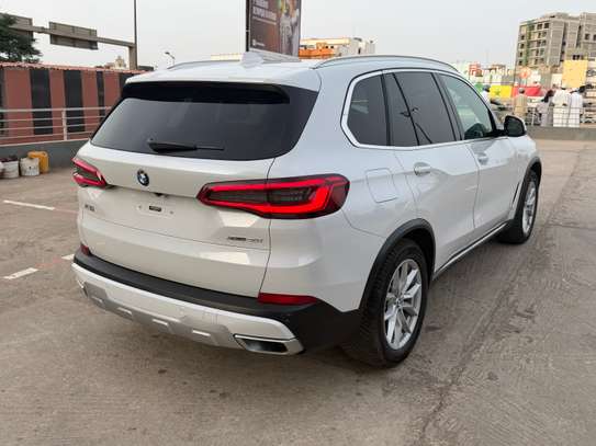 BMW X5 image 6