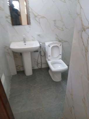 Appartement F4  à louer à Hann Maristes image 8