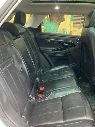 Range Rover Evoque 2020 image 5