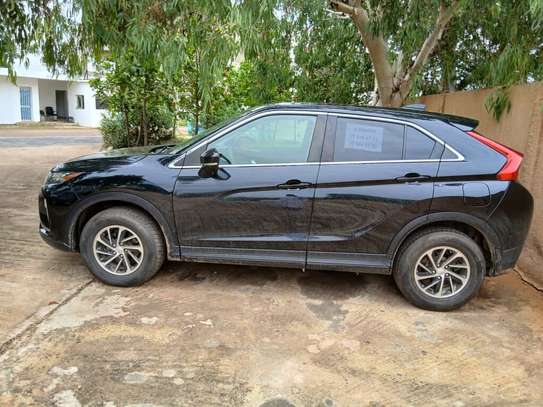 Mitsubishi éclipse cross noire image 4