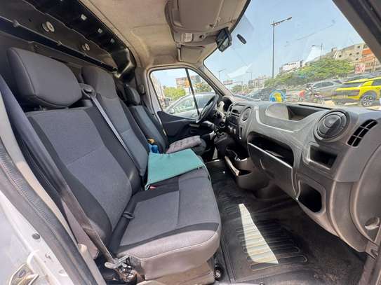 RENAULT MASTER 2019 image 7