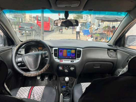 Kia Rio très propre manuel Climatisé image 5