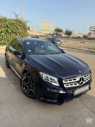 MERCEDES-BENZ GLA 180 (2018) – PACK AMG image 4
