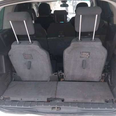 Peugeot 5008 image 4