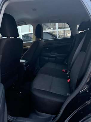 Mitsubishi OUTLANDER RVR image 6