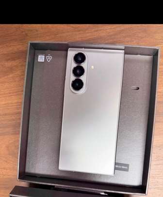 Samsung galaxy fold 7 512GB image 2