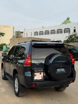 TOYOTA LAND CRUISER PRADO  ANNÉE 2023 image 10