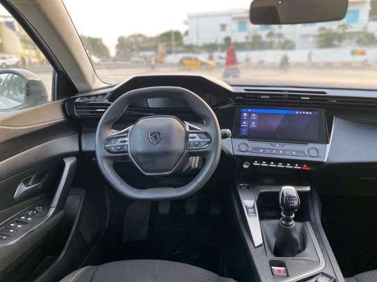 Peugeot 308 GT image 5