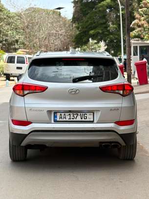 Hyundai image 11