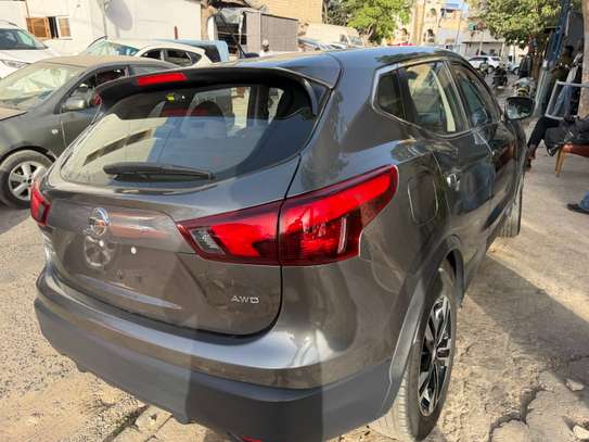 Nissan Qashqai 2018 image 8