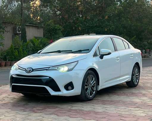 Toyota Avensis 2016 image 2