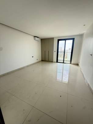 À louer – Superbe appartement F4 à Mermoz image 7