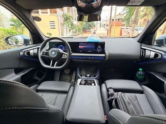 Bmw x6 Année: 2022 image 10