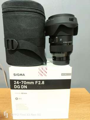 Sigma 24-70mm f2.8  /28/75 f2.8 Sony image 4