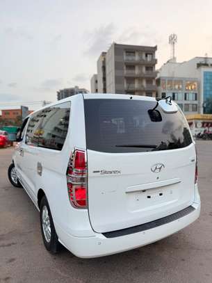Hyundai starex image 9