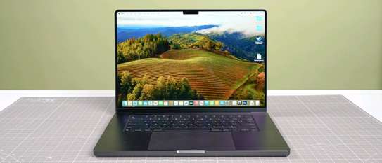 MacBook pro M3 image 3