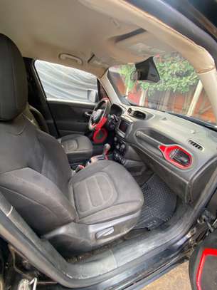 Jeep Renegade 2019 4x4 image 7