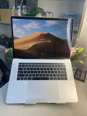 MacBook Pro 15 pouce i9 16 Go RAM image 6
