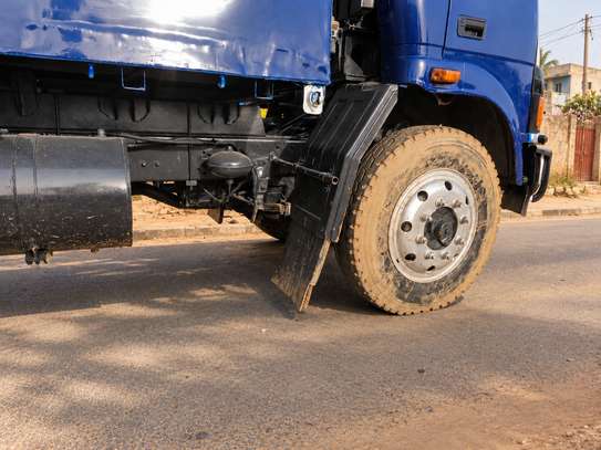 CAMION TATA 1116 EX2 | 2017 image 2
