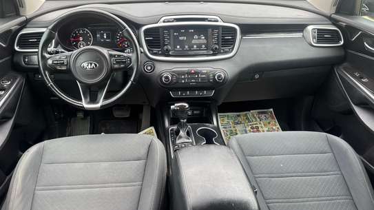 Kia sorento Venat image 6