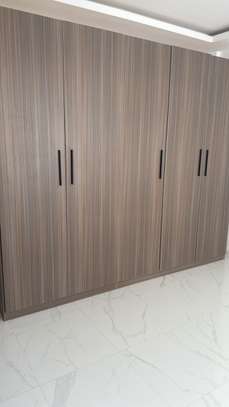 Appartement/ PENTHOUSE F6 A LOUER image 8