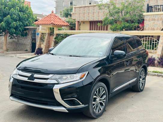 Mitsubishi outlander deje dédouaner image 2