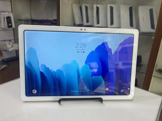 Samsung galaxy Tab A7 image 2