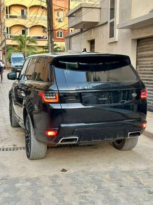 Ranger rover SHE année 2019 full options image 13